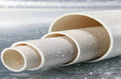 原料價(jià)格接近，PE管與PVC管替代性幾何？